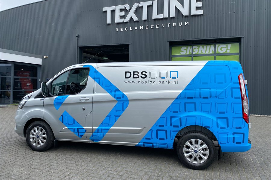 Bedrijfsbus bestickeren? Val op met een herkenbaar ontwerp!